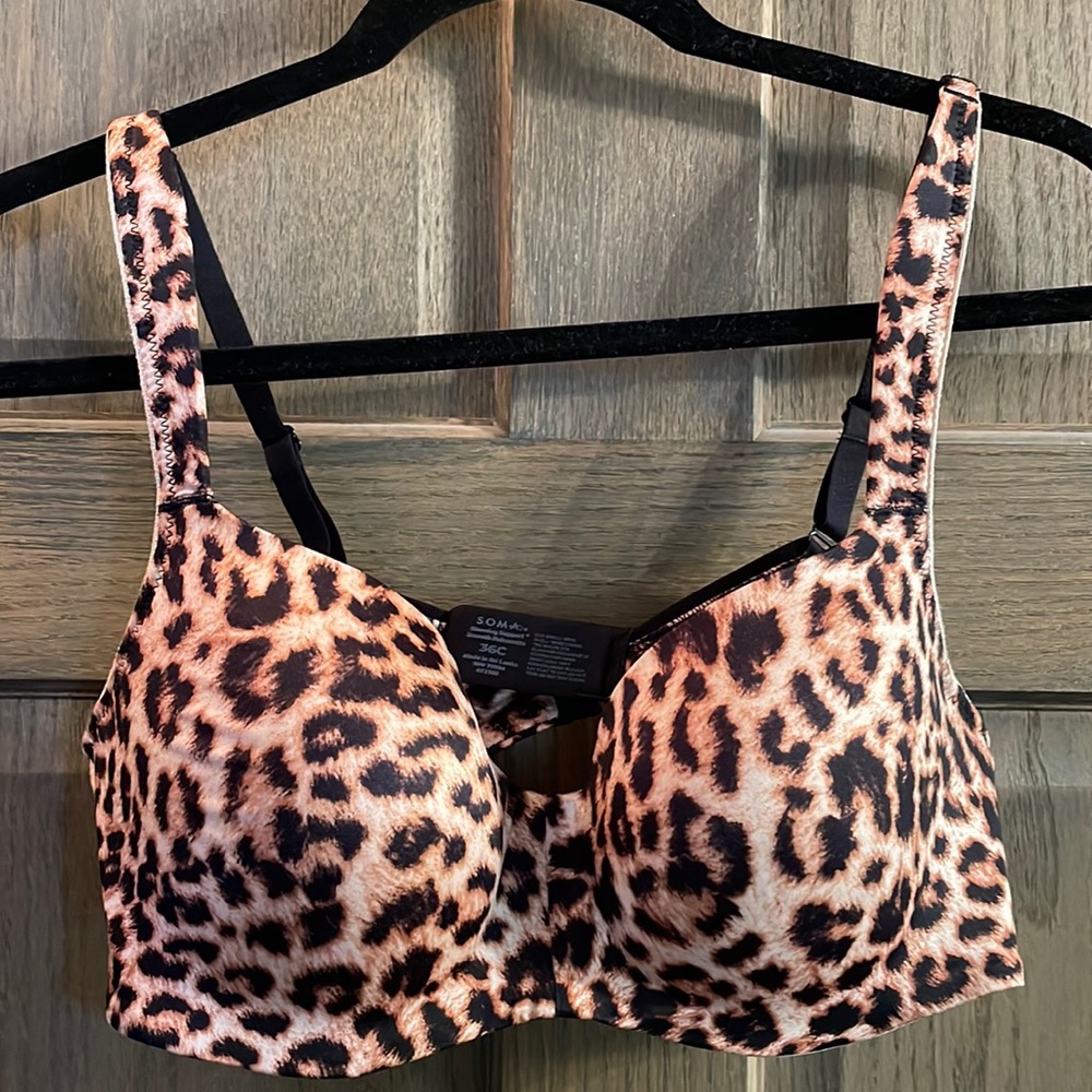 Soma Stunning Support Smooth Balconette Bra